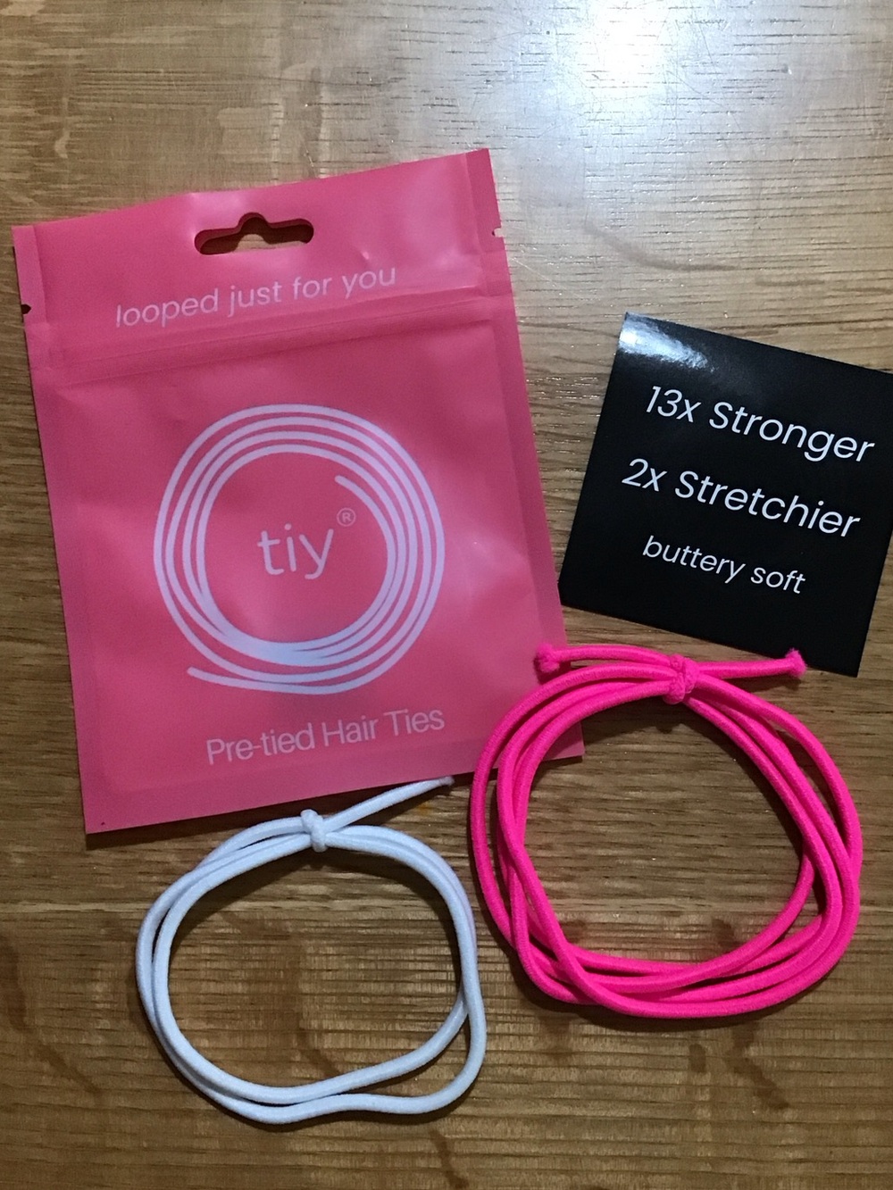 Tiy Pre-Tied Two Hair Ties